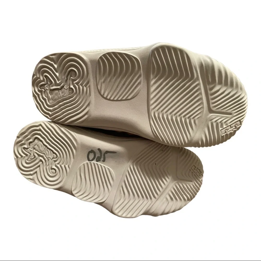 𝅺NIKE Lebron Little Big Cats Toddler shoes